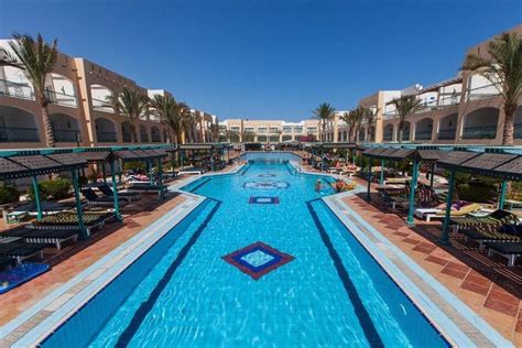 Basen Hotel & Tours .